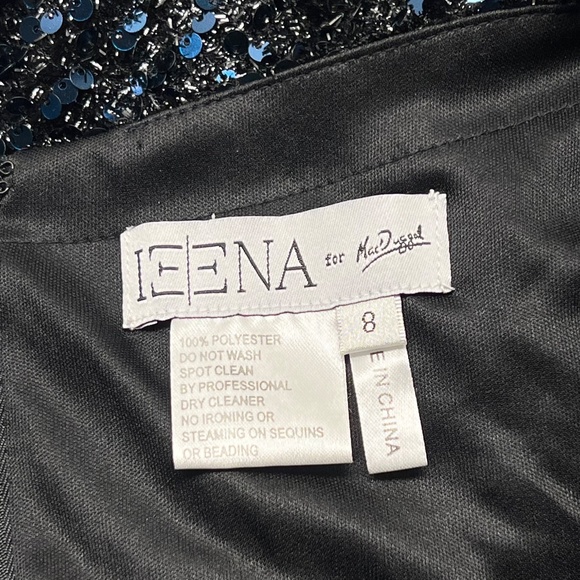 Mac Duggal Ieena 26445 Sequin Long Sleeve Gown - Picture 9 of 13